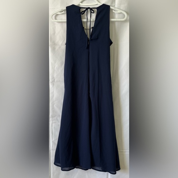 Venus Dress Women’s 10 Deep V Jewelled Front Ruffle Sleeveless - Picture 2 of 9